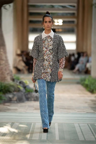 Look 36